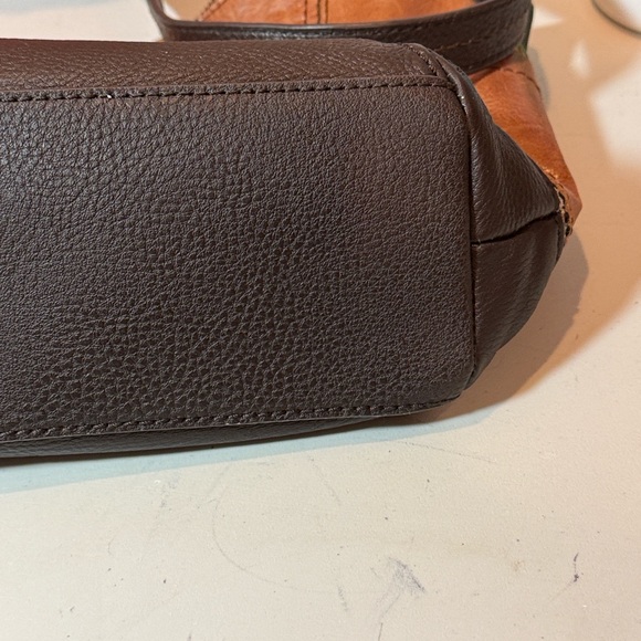 The Sak Ventura Crossbody Bag - Picture 14 of 14